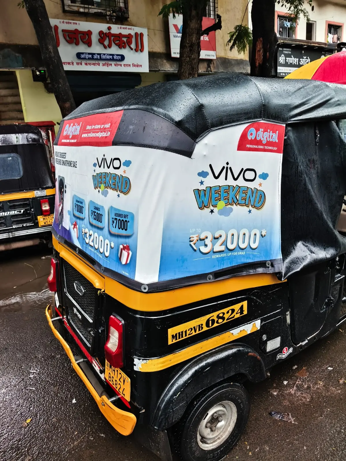 Rickshaw stand